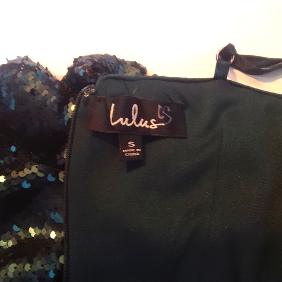 Lulu's Woman's Emerald Green Sequins Body Con Mini Dress Size S - Picture 7 of 8